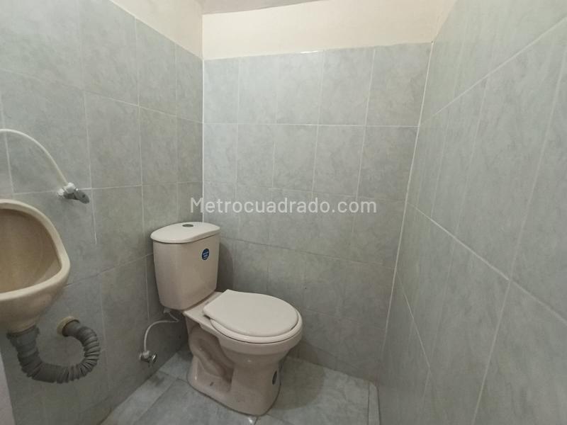 Local Comercial en Arriendo, Los Naranjos Envigado, Envigado - Więcej