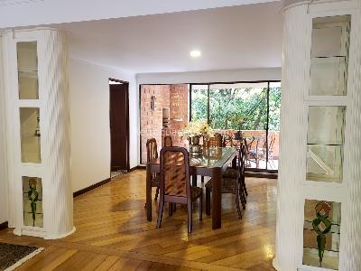 Apartamento de 3 alcobas en arriendo en Los Balsos, Medellín, 255 m² · foto 13 de 20