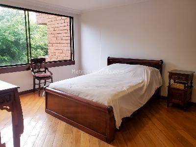 Apartamento de 3 alcobas en arriendo en Los Balsos, Medellín, 255 m² · foto 16 de 20