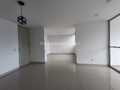 Apartamento de 3 alcobas en arriendo en Prados De Sabaneta, Sabaneta, 84 m² · foto 11 de 20