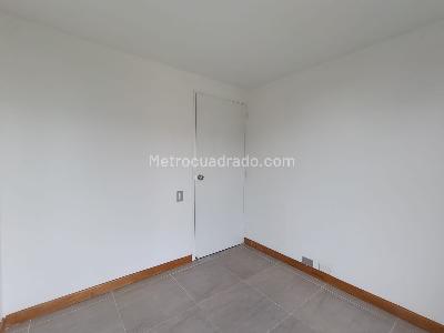 Apartamento de 2 alcobas en arriendo en Los Balsos, Medellín, 54 m² · foto 6 de 10