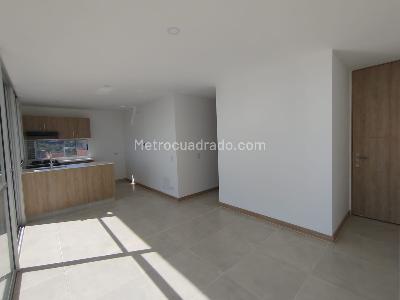 Apartamento de 3 alcobas en arriendo en Los Colegios, Rionegro, 79 m² · foto 2 de 17