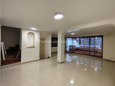 Casa de 3 alcobas en venta en La Frontera, Medellín, 220 m² · foto 7 de 20