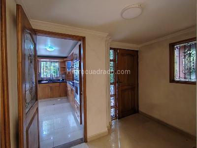 Casa de 3 alcobas en venta en La Frontera, Medellín, 220 m² · foto 9 de 20