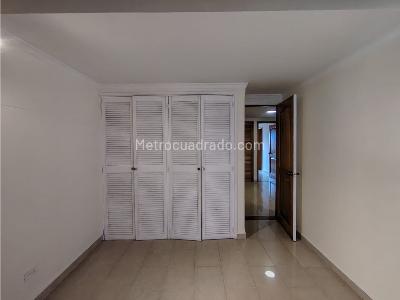Casa de 3 alcobas en venta en La Frontera, Medellín, 220 m² · foto 13 de 20
