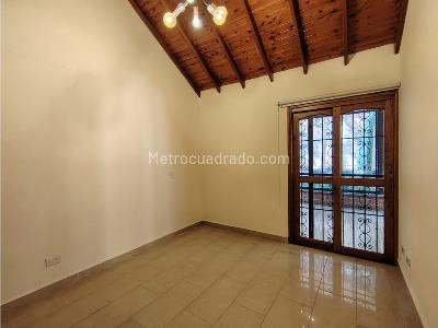Casa de 3 alcobas en venta en La Frontera, Medellín, 220 m² · foto 17 de 20
