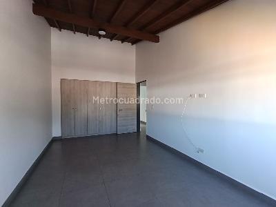 Apartamento de 3 alcobas en arriendo en Parque De Envigado, Envigado, 95 m² · foto 9 de 14