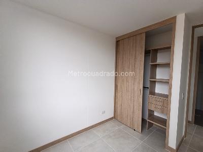 Apartamento de 3 alcobas en arriendo en Los Colegios, Rionegro, 77 m² · foto 10 de 14