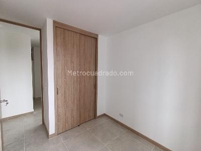 Apartamento de 3 alcobas en arriendo en Los Colegios, Rionegro, 77 m² · foto 13 de 14