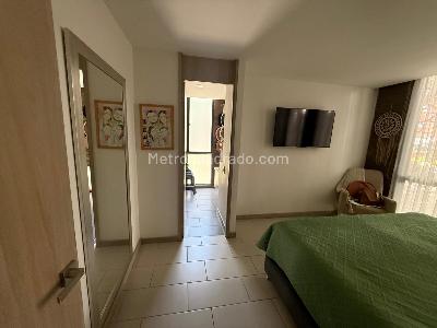 Apartamento de 3 alcobas en arriendo en Laureles Medellin, Medellín, 100 m² · foto 9 de 13