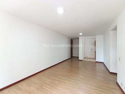 Apartamento de 3 alcobas en arriendo en La Aguacatala, Medellín, 90 m² · foto 3 de 17