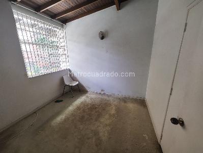 Casa de 5 alcobas en arriendo en Laureles Medellin, Medellín, 280 m² · foto 18 de 20