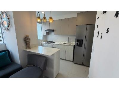 Apartamento de 3 alcobas en venta en Sabaneta, Sabaneta, 79 m² · foto 2 de 20