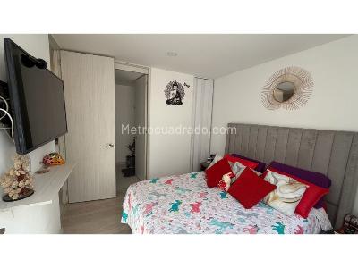 Apartamento de 3 alcobas en venta en Sabaneta, Sabaneta, 79 m² · foto 17 de 20