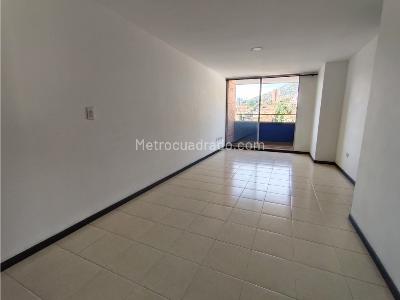 Apartamento en venta en Boston, Medellín · foto 3 de 15
