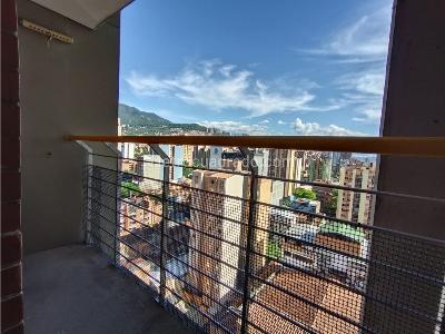 Apartamento en venta en Boston, Medellín · foto 11 de 15