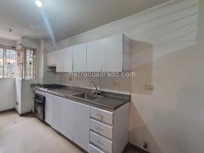 Apartamento de 2 alcobas en arriendo en Laureles Medellin, Medellín, 82 m² · foto 3 de 17