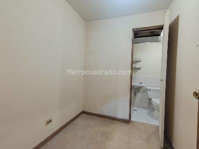 Apartamento de 2 alcobas en arriendo en Laureles Medellin, Medellín, 82 m² · foto 7 de 17