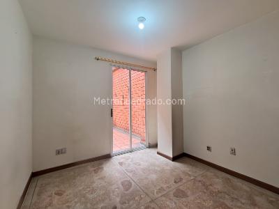 Apartamento de 2 alcobas en arriendo en Laureles Medellin, Medellín, 82 m² · foto 11 de 17