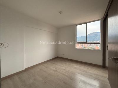 Apartamento de 3 alcobas en venta en Cabañas, Bello, 90 m² · foto 14 de 19
