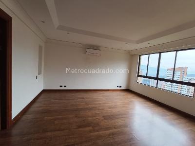 Apartamento de 5 alcobas en arriendo en El Tesoro, Medellín, 400 m² · foto 10 de 20