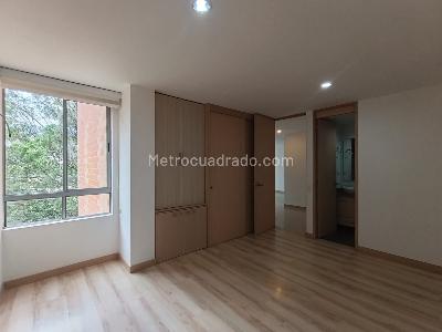 Apartamento de 2 alcobas en arriendo en Loma Del Escobero Envigado, Envigado, 78 m² · foto 19 de 20