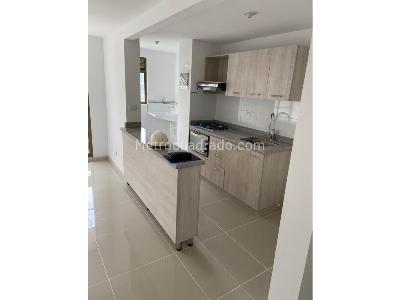 Apartamento de 2 alcobas en venta en Las Lomitas, Sabaneta, 58 m² · foto 2 de 9