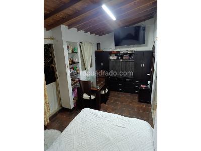 Casa de 4 alcobas en venta en Robledo, Medellín, 62 m² · foto 4 de 17