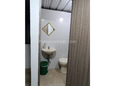 Casa de 4 alcobas en venta en Robledo, Medellín, 62 m² · foto 15 de 17