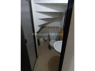 Casa de 4 alcobas en venta en Robledo, Medellín, 62 m² · foto 16 de 17