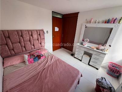 Apartamento de 3 alcobas en venta en San Luis, Pereira, 66 m² · foto 10 de 20