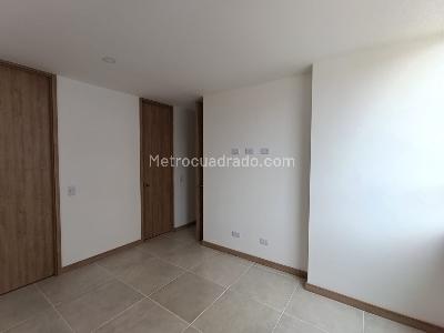 Apartamento de 3 alcobas en arriendo en Los Colegios, Rionegro, 74 m² · foto 7 de 15