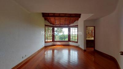 Casa de 4 alcobas en arriendo en Alto De Palmas, Envigado, 350 m² · foto 9 de 19