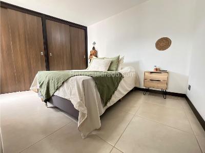 Apartamento de 3 alcobas en venta en San Jose, Sabaneta, 80 m² · foto 11 de 19