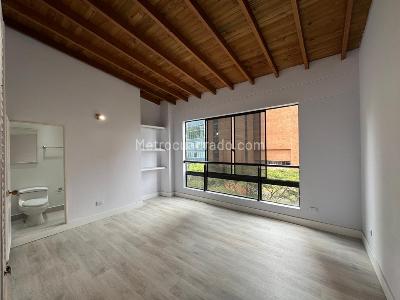 Apartamento de 4 alcobas en venta en El Tesoro, Medellín, 204 m² · foto 12 de 20