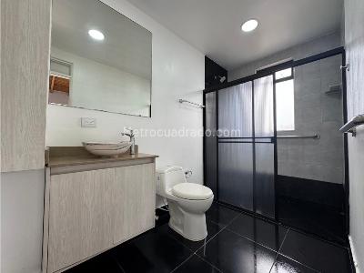 Apartamento de 4 alcobas en venta en El Tesoro, Medellín, 204 m² · foto 20 de 20