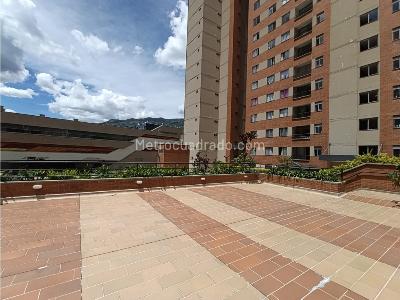 Apartamento de 3 alcobas en venta en Bello, Medellín, 57 m² · foto 15 de 17