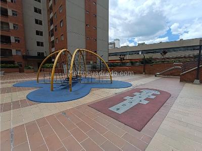Apartamento de 3 alcobas en venta en Bello, Medellín, 57 m² · foto 17 de 17