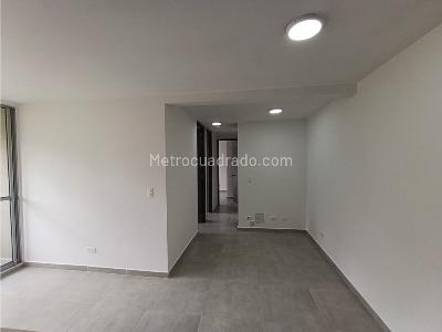 Apartamento de 3 alcobas en venta en Bello, Medellín, 57 m² · foto 3 de 17