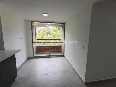 Apartamento de 3 alcobas en venta en Bello, Medellín, 57 m² · foto 6 de 17