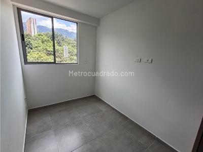 Apartamento de 3 alcobas en venta en Bello, Medellín, 57 m² · foto 7 de 17
