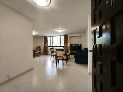Apartamento en venta en Laureles, Medellín · foto 2 de 20