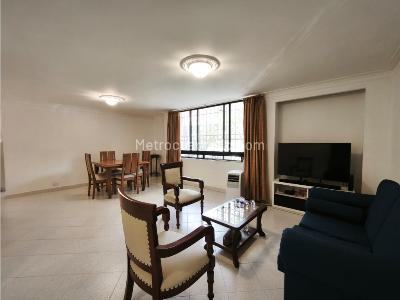 Apartamento en venta en Laureles, Medellín · foto 4 de 20
