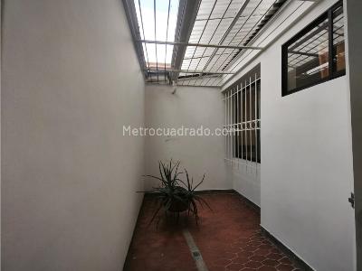 Apartamento en venta en Laureles, Medellín · foto 11 de 20