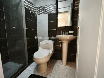 Apartamento en venta en Laureles, Medellín · foto 16 de 20