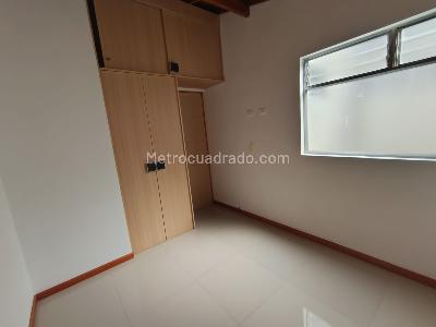 Apartamento de 3 alcobas en arriendo en La Castellana, Medellín, 115 m² · foto 14 de 20