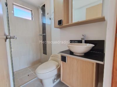 Apartamento de 3 alcobas en arriendo en La Castellana, Medellín, 115 m² · foto 19 de 20