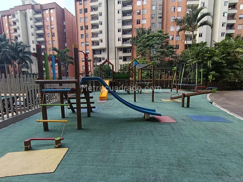 Piso – Envigado - Más