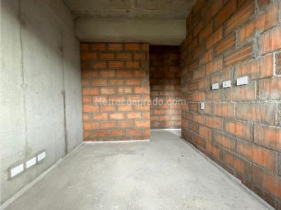 Apartamento de 3 alcobas en venta en Ditaires, Itagüí, 68 m² · foto 5 de 20
