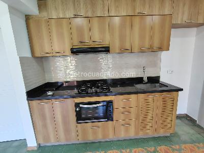 Apartamento de 2 alcobas en arriendo en Loma Del Escobero Envigado, Envigado, 68 m² · foto 14 de 20
